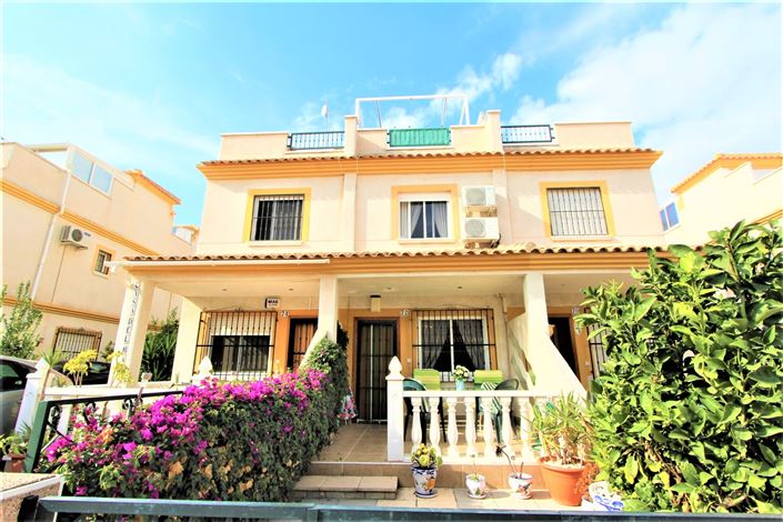 Image No.22-2 Bed Townhouse for sale