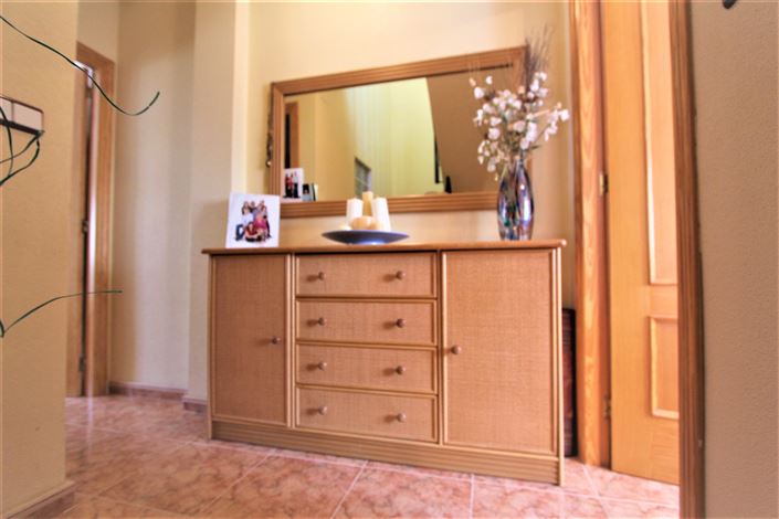 Image No.9-2 Bed Townhouse for sale