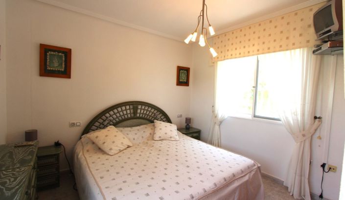 Image No.10-3 Bed Villa for sale