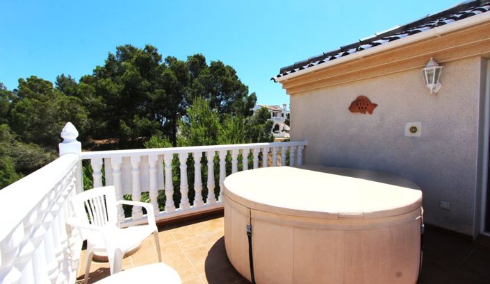 Image No.19-3 Bed Villa for sale