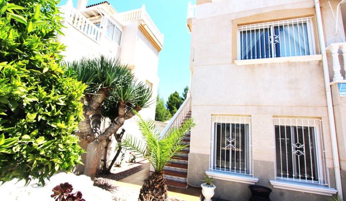 Image No.27-3 Bed Villa for sale