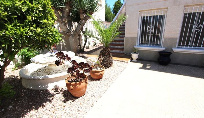 Image No.28-3 Bed Villa for sale