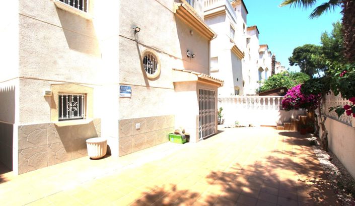 Image No.31-3 Bed Villa for sale