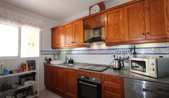 Image No.6-3 Bed Villa for sale