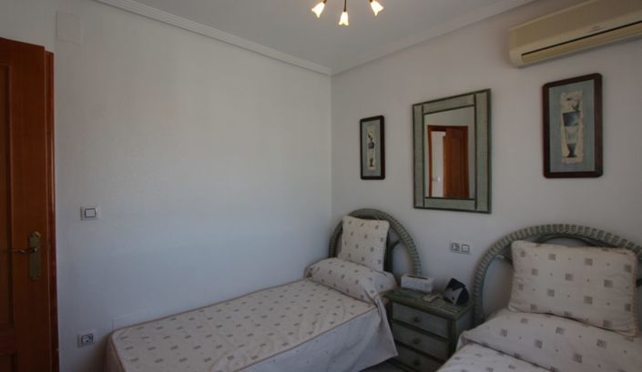 Image No.9-3 Bed Villa for sale