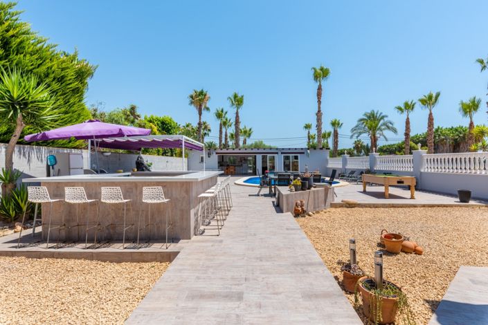 Image No.32-4 Bed Finca for sale