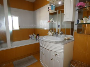 199140290townhouseforsaleinalgorfa24177151lar