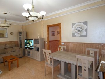 199140290townhouseforsaleinalgorfa24177145lar