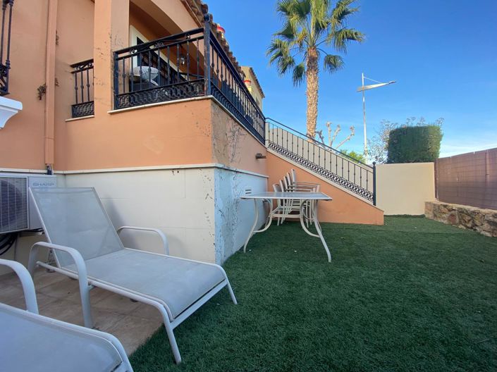 Image No.24-3 Bed Townhouse for sale