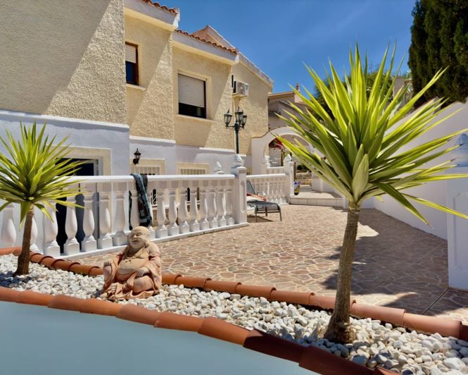 Image No.23-5 Bed Villa for sale