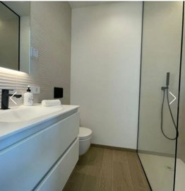 5218full123797160628045