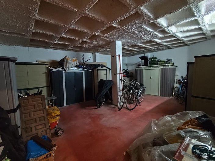 Image No.21-2 Bed Apartment for sale