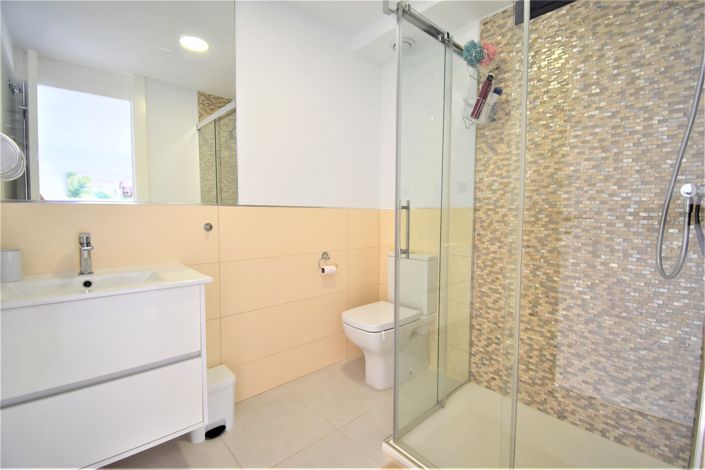 Image No.23-3 Bed Villa for sale