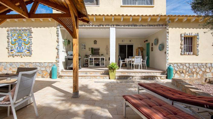 Image No.37-4 Bed Villa for sale