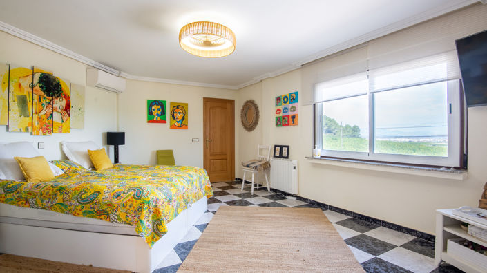 Image No.48-4 Bed Villa for sale