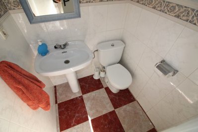 15576830medium1172152176bedvillawithdoubleplo