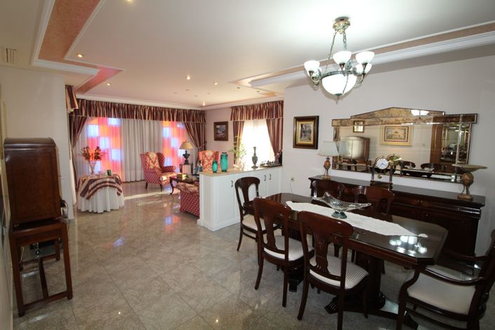 Image No.32-7 Bed Finca for sale