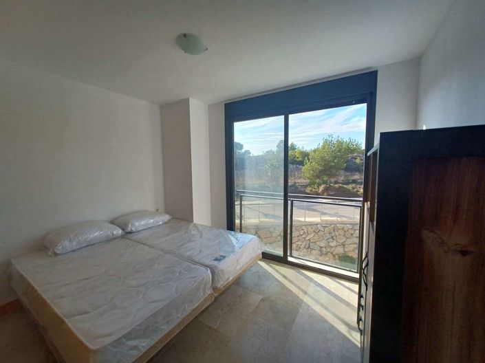 Image No.17-2 Bed Apartment for sale