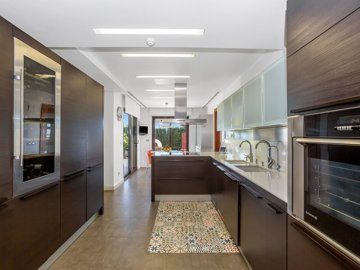 2626o1hl2jmuvi4241nfdq4c1ri51ini4v