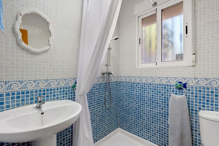 Image No.21-4 Bed Villa for sale