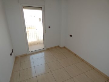 3682152329apartmentforsaleinalgorfa28803841la