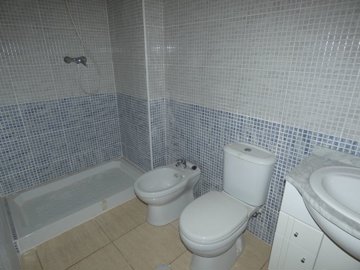 3682152329apartmentforsaleinalgorfa28803850la