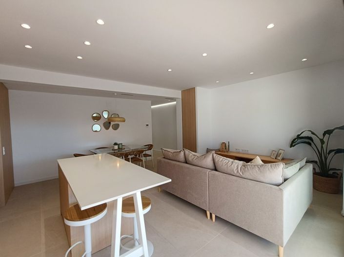 Image No.18-3 Bed Villa for sale