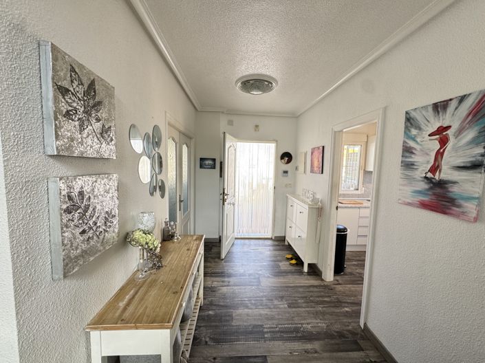 Image No.5-4 Bed Villa for sale