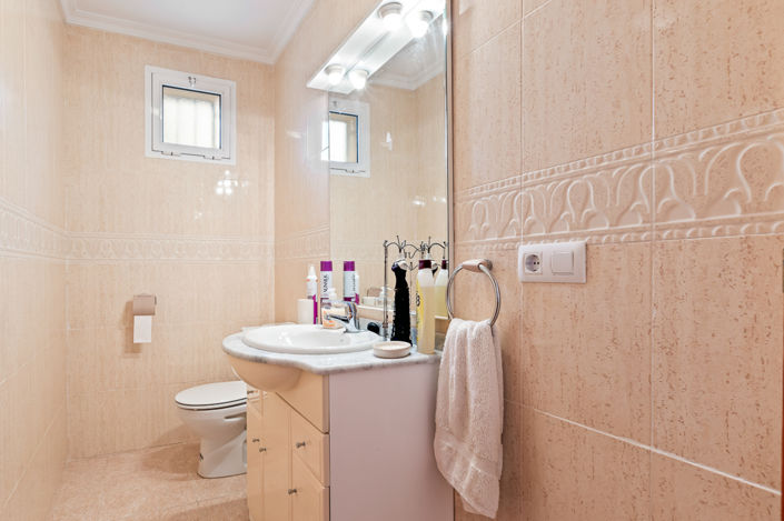 Image No.19-4 Bed Villa for sale