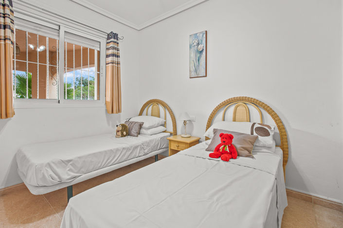 Image No.35-4 Bed Villa for sale