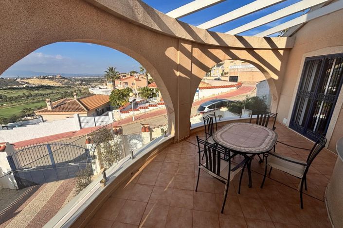 Image No.48-5 Bed Property for sale