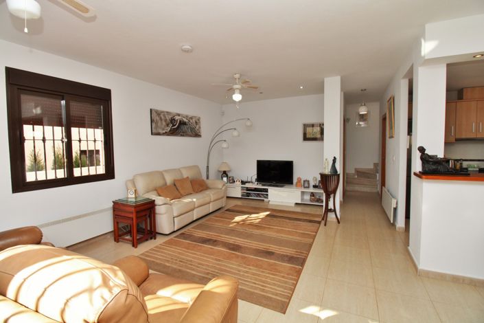 Image No.7-2 Bed Villa for sale