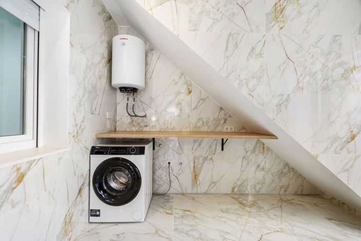 Image No.9-3 Bed Villa for sale