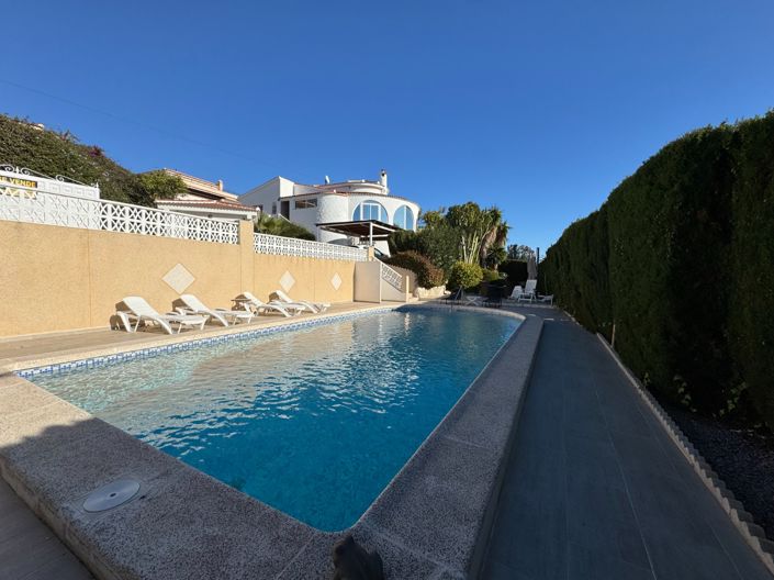 Image No.20-5 Bed Villa for sale