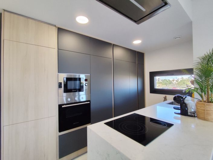 Image No.4-2 Bed Apartment for sale