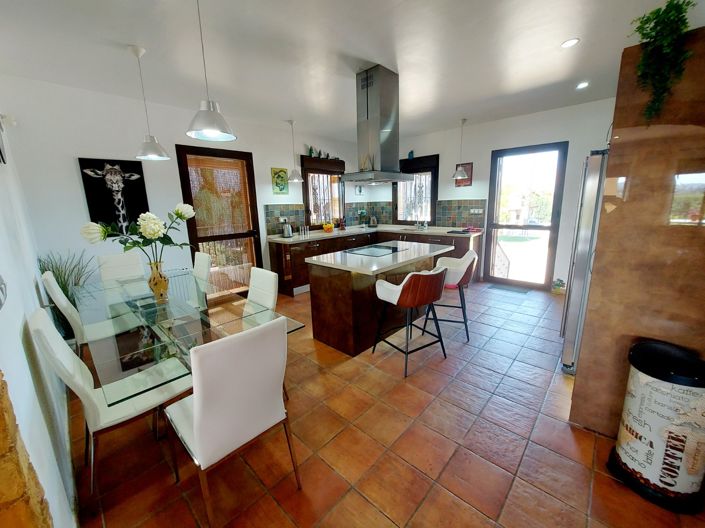 Image No.13-4 Bed Finca for sale