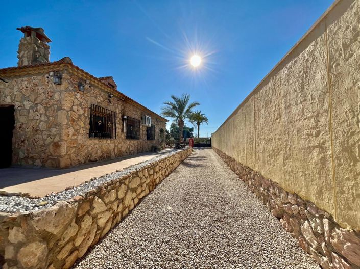 Image No.5-3 Bed Finca for sale