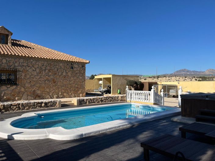 Image No.8-3 Bed Finca for sale