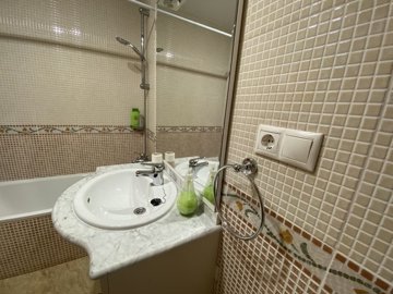 487759b393f99fb3e930ea02xlarge
