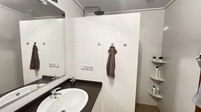 Image No.23-3 Bed Apartment for sale