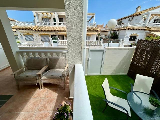 Image No.23-3 Bed Townhouse for sale