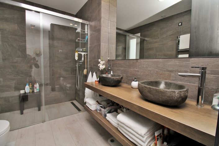 Image No.20-3 Bed Villa for sale