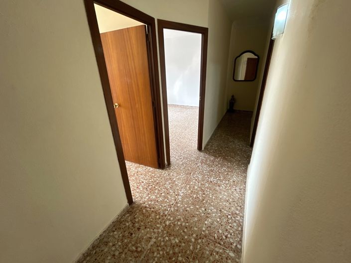 Image No.3-3 Bed Apartment for sale