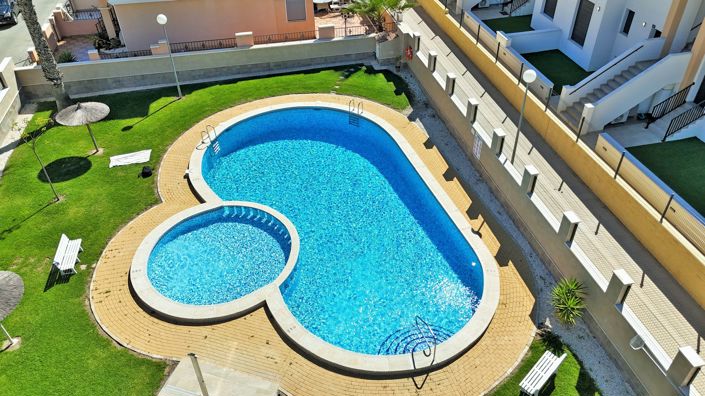 Image No.2-Maison de ville de 3 chambres à vendre à Villamartin