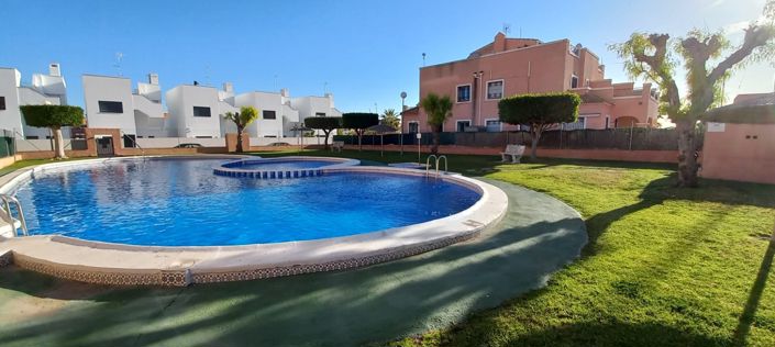 Image No.2-3 Bed Quad for sale