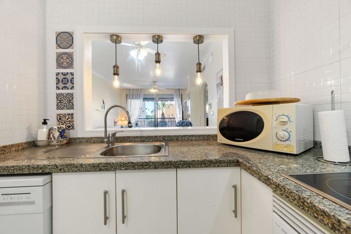 Image No.11-Appartement de 2 chambres à vendre à Orihuela Costa