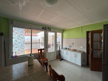 7166o1irk33uu33nr1mlt19ubtvg16993j