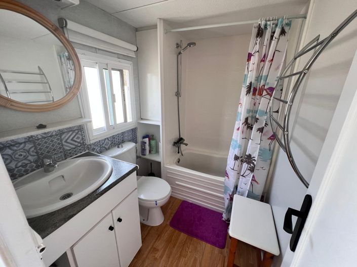 Image No.29-3 Bed Property for sale