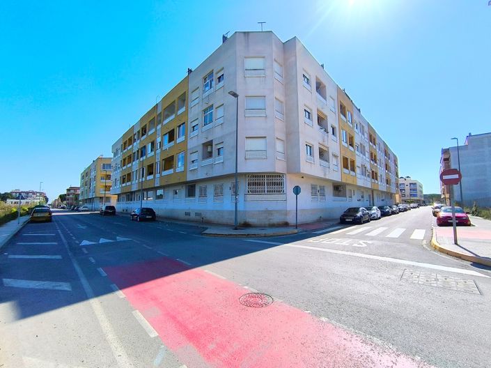 Image No.1-2 Bed Apartment for sale