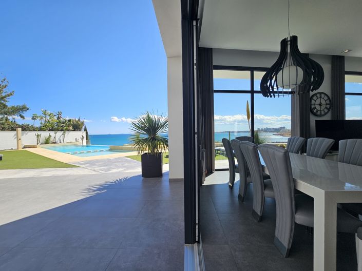 Image No.8-4 Bed Villa for sale